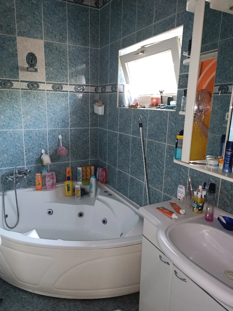 Eladó családi ház Göden - Kép 6