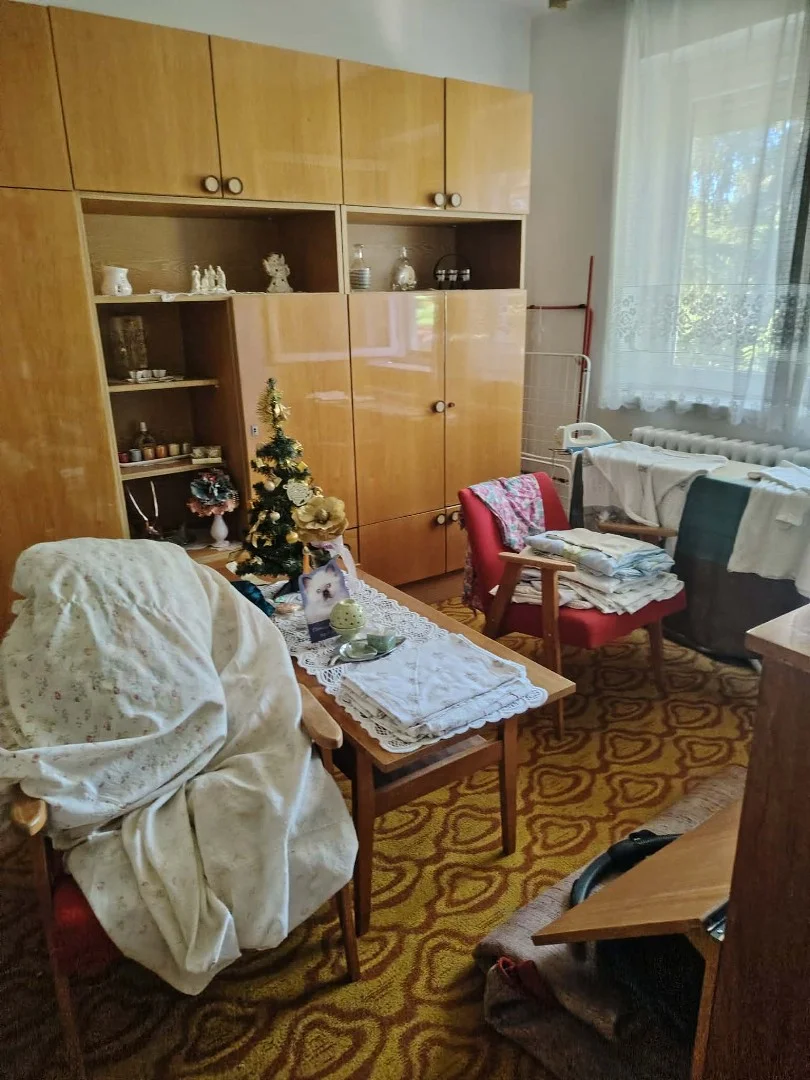 Eladó családi ház Győrött - Kép 10
