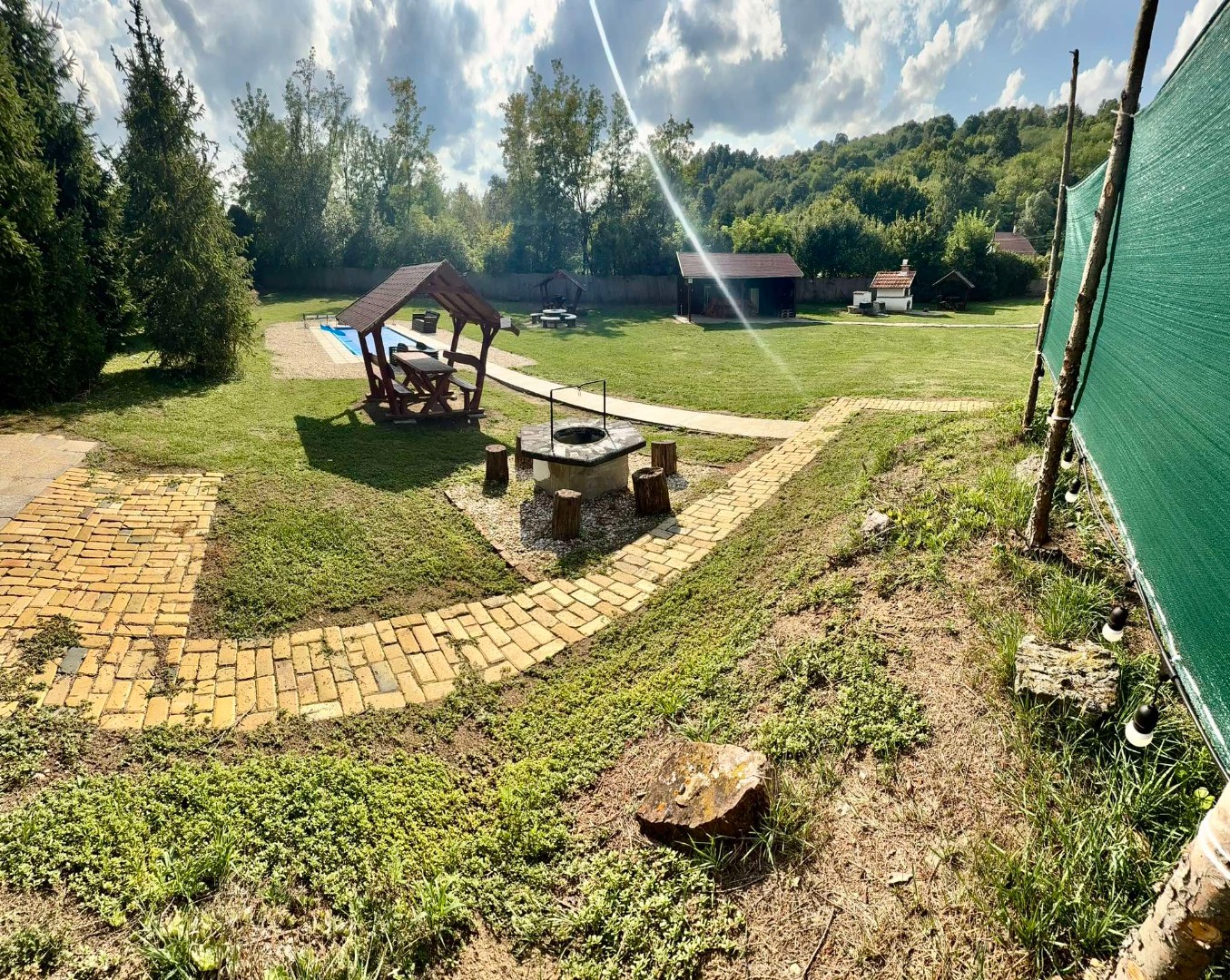 Eladó családi ház Dédestapolcsányon - Kép 12