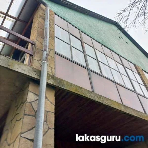 Kétszintes Családi Ház Nagykapornak Csendes Utcájában! - Kép 13