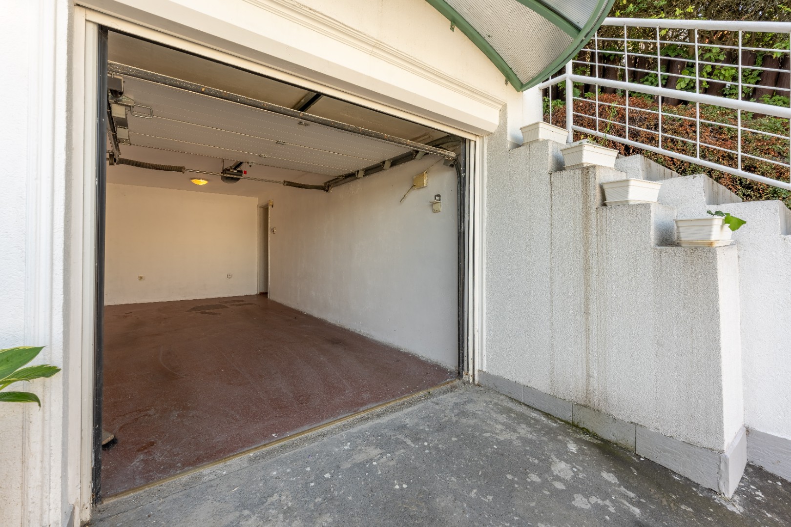 Panorámás Luxus Ikerház Remetekertváros Szívében! - Kép 15