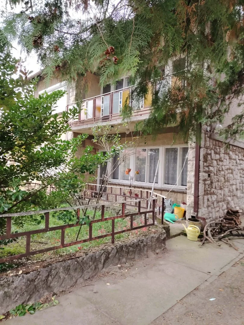 Eladó családi ház Győrött - Kép 2