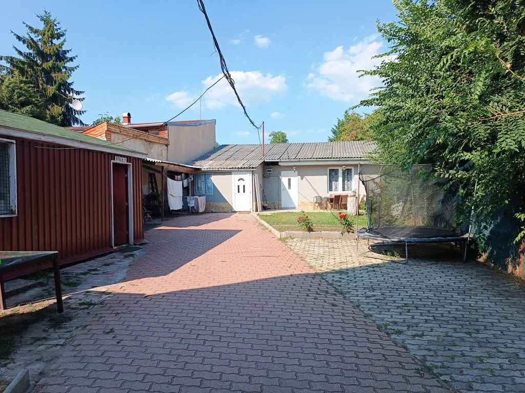 Eladó családi ház Göden - Kép 11