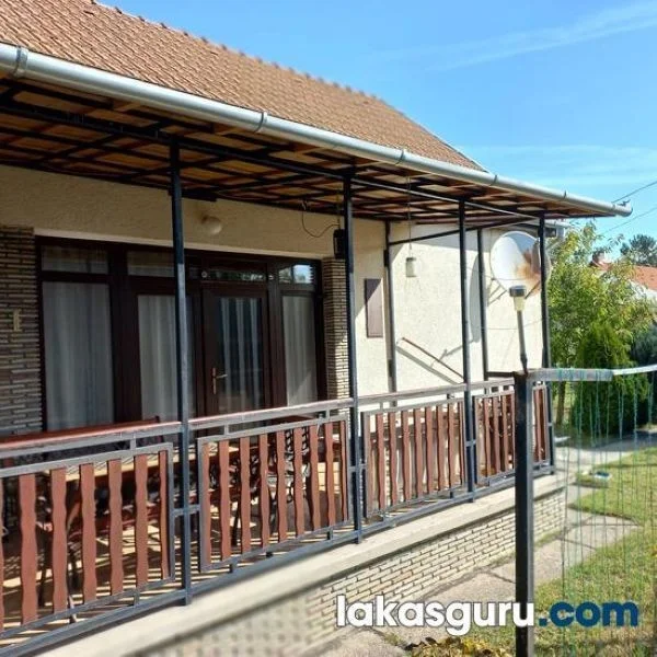 Balatonmáriafürdőn Hangulatos Hétvégi Ház, Gondozott Telken! - Kép 8