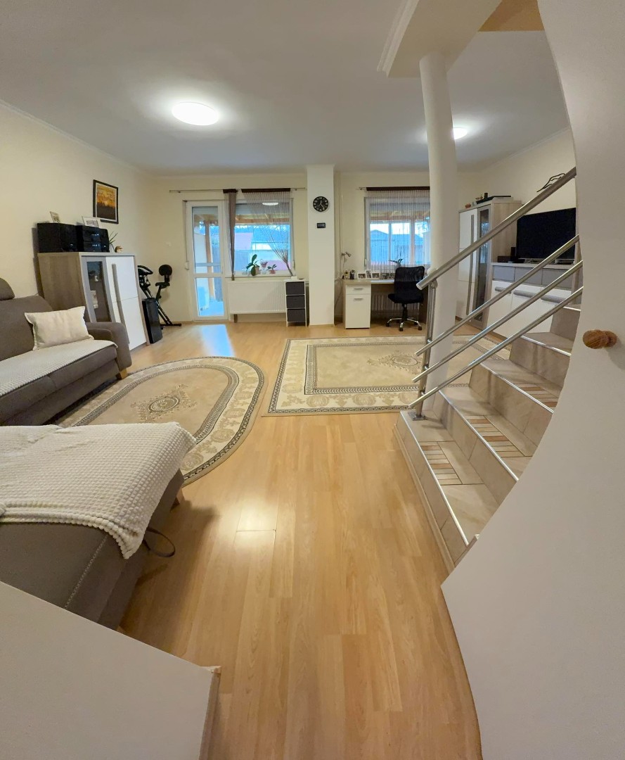 Eladó sorház Kazincbarcikan - Kép 2