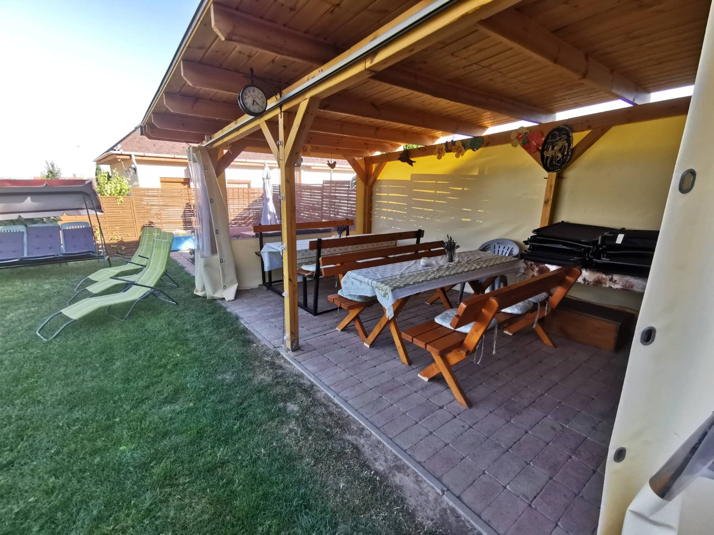 Eladó családi ház. - Kép 2