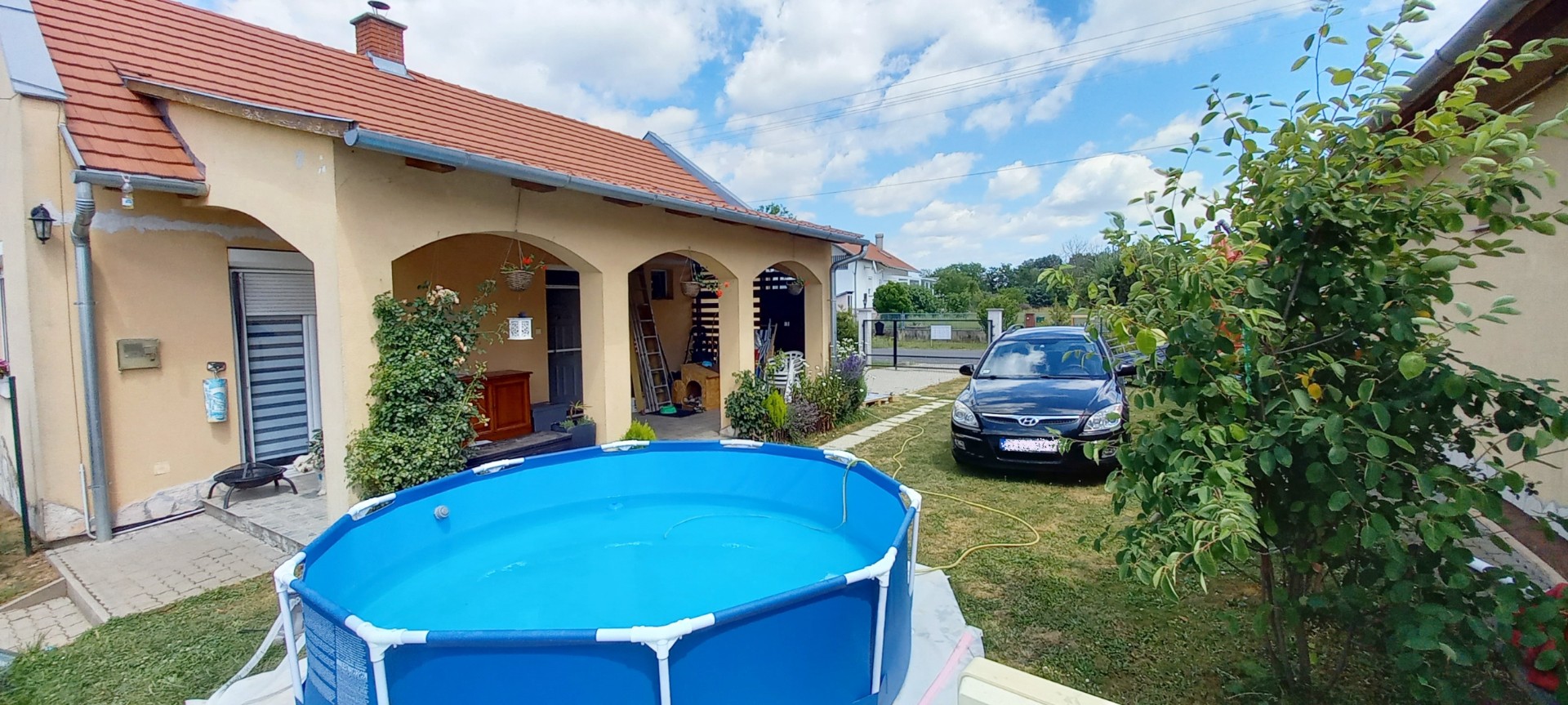 Családi ház 5 szobával eladó Miháldon! - Kép 2