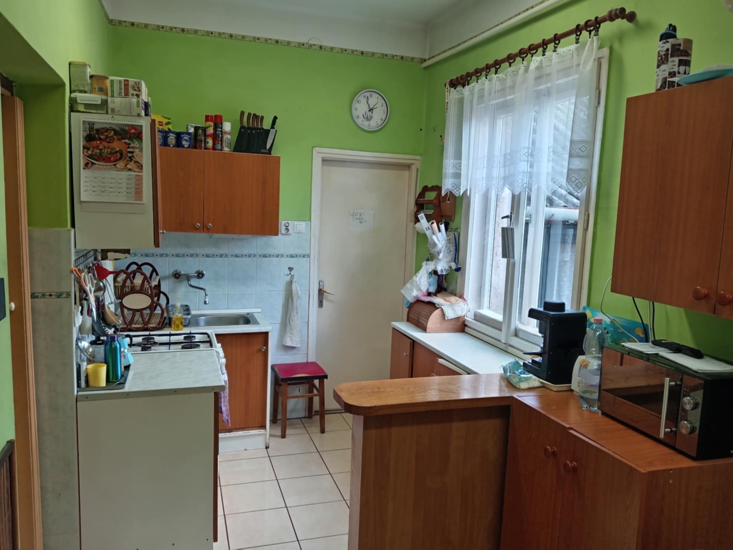 Családi ház eladó! - Kép 2