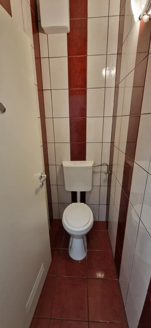 Nyíregyháza, Damjanich-lakóparkban tulajdonostól eladó téglalakás - Kép 7