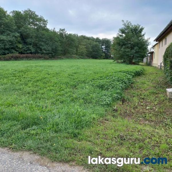 Építési Telek Felsőrajk Központi Részén!