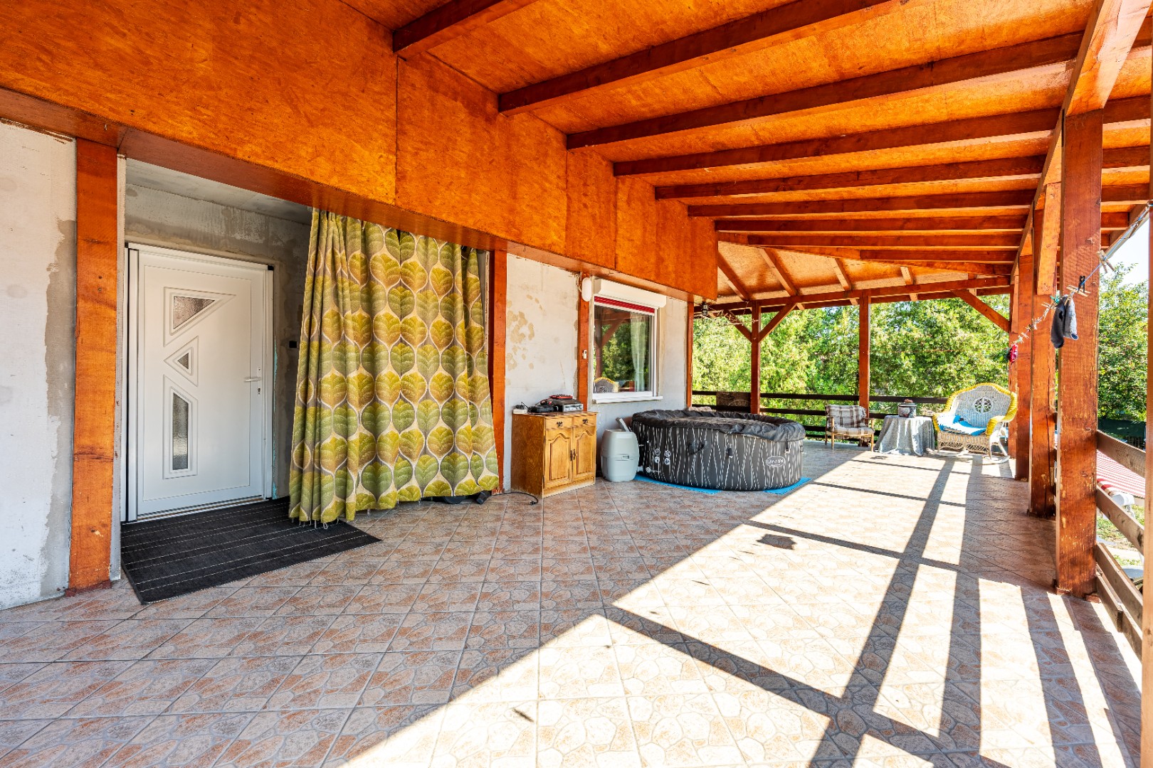 Kétgenerációs Családi Ház Halásztelek Szívében – Vállalkozásra is Ideális! - Kép 3