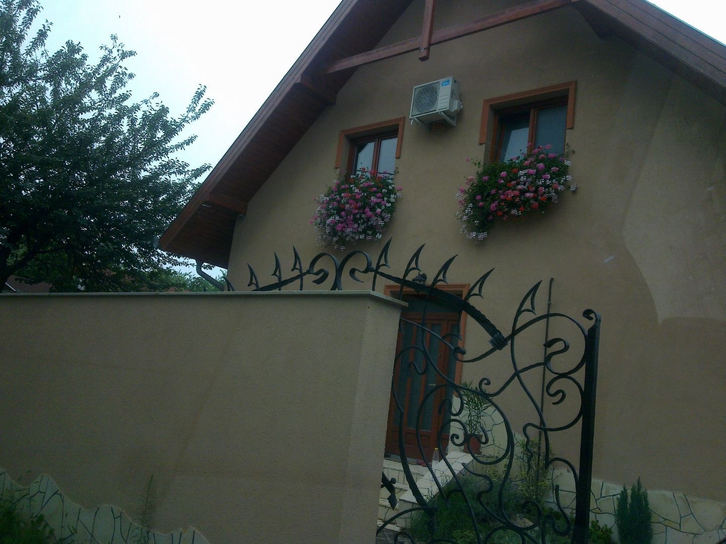 Kertes családi ház Szigetszentmiklóson extrákkal kétszintes családiház - Kép 3