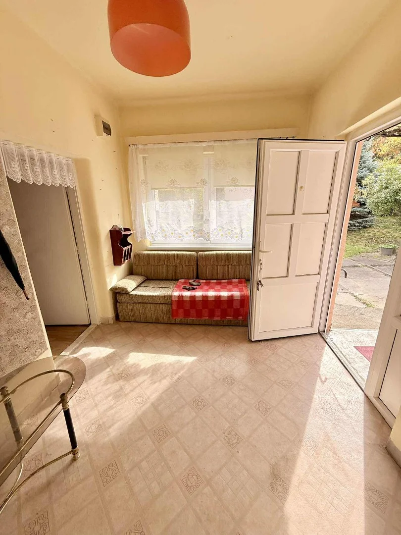 Eladó családi ház Berenten - Kép 17