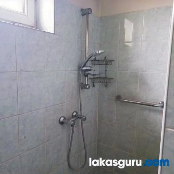 Kétszintes Családi Ház Nagykapornak Csendes Utcájában! - Kép 9