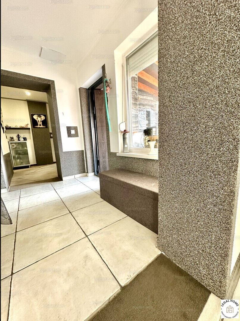 Eladó családi ház Kazincbarcikan - Kép 3