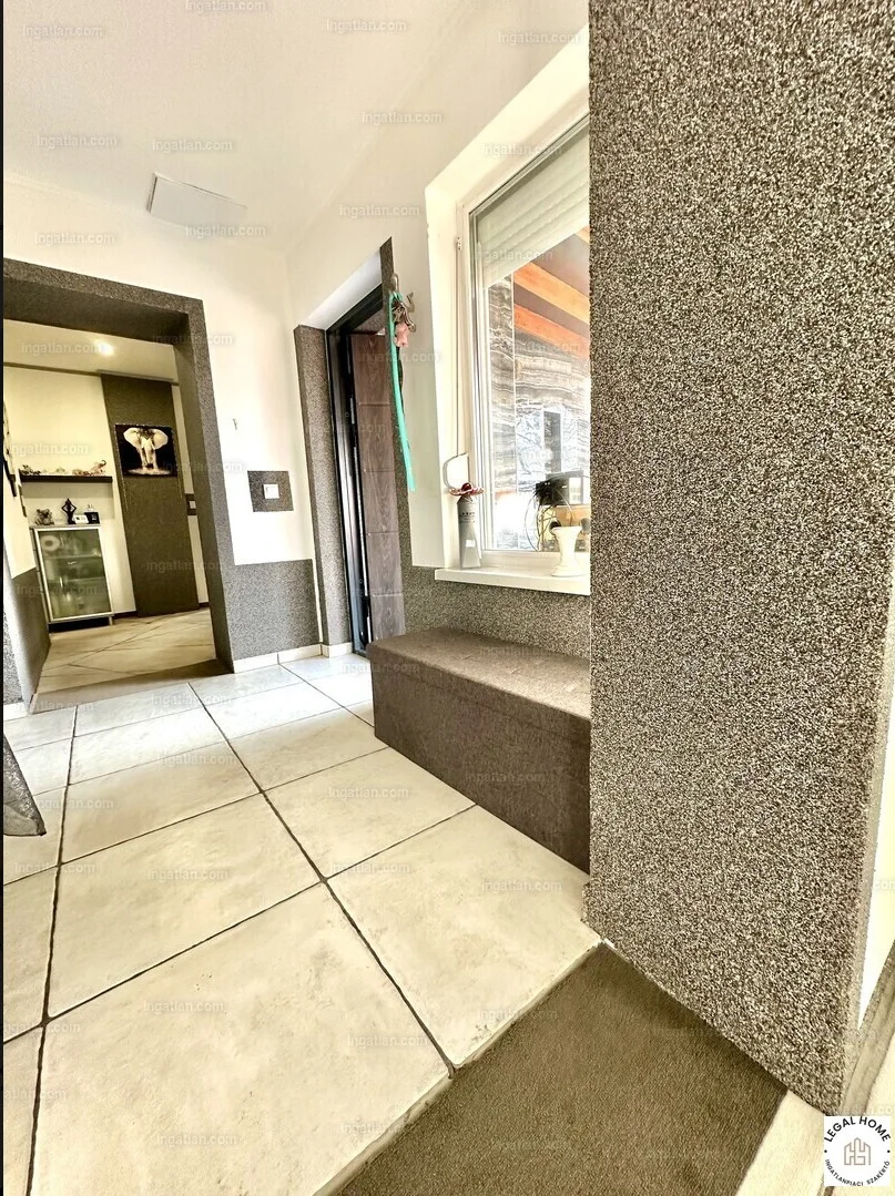 Eladó családi ház Kazincbarcikan - Kép 3