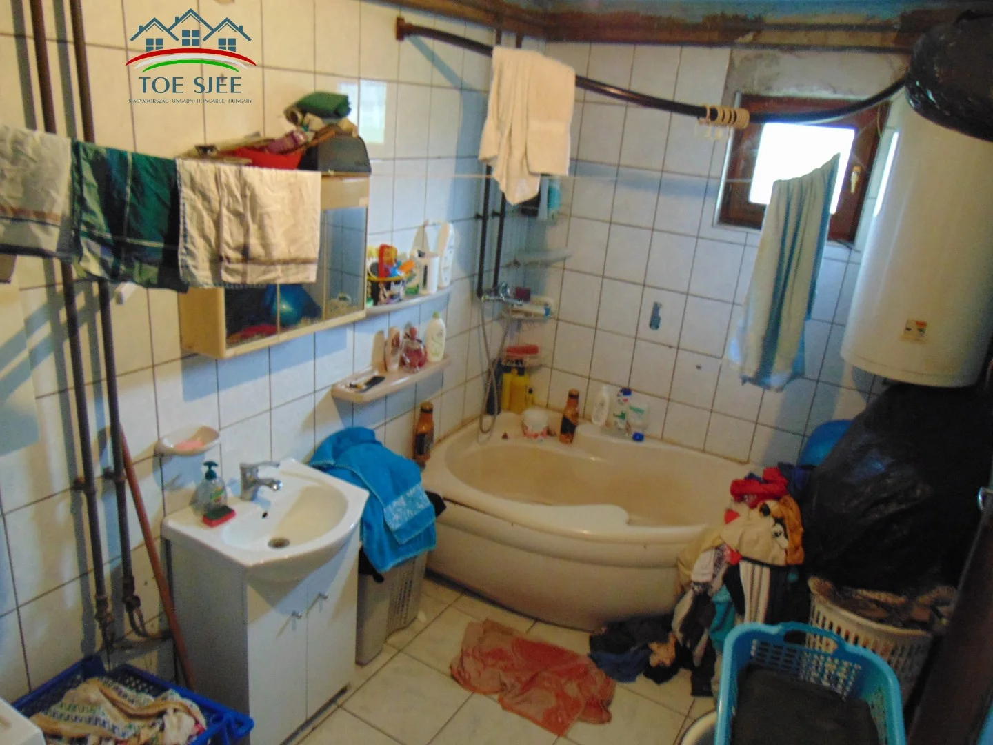 Abádszalókon eladó egy 2005-ben épült családi ház (idn230417) - Kép 12