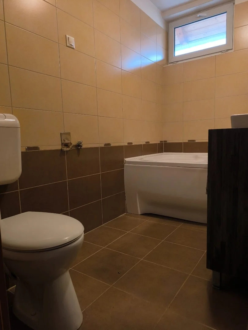 Eladó tégla lakás Pécsen - Kép 7