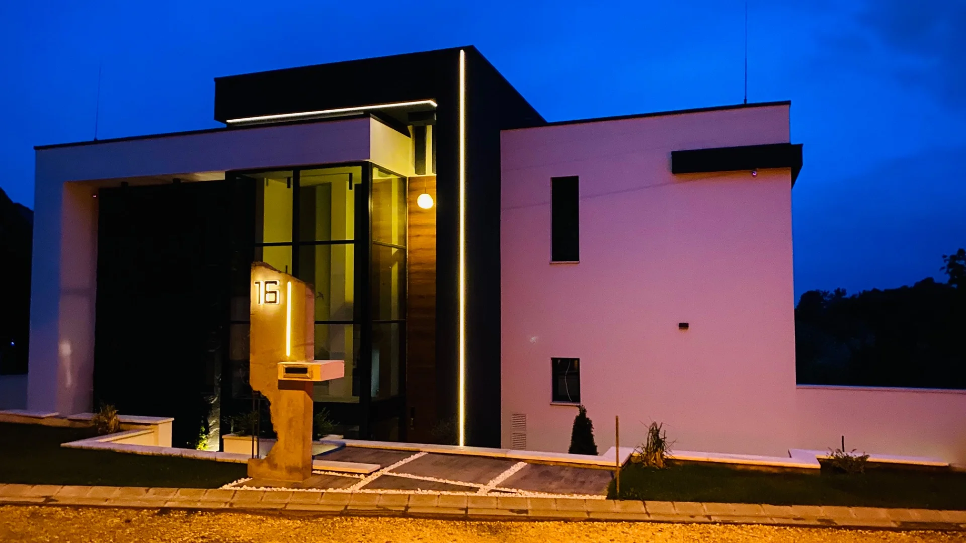 Vadonatúj, panorámás minimál luxusvilla eladó - Kép 4