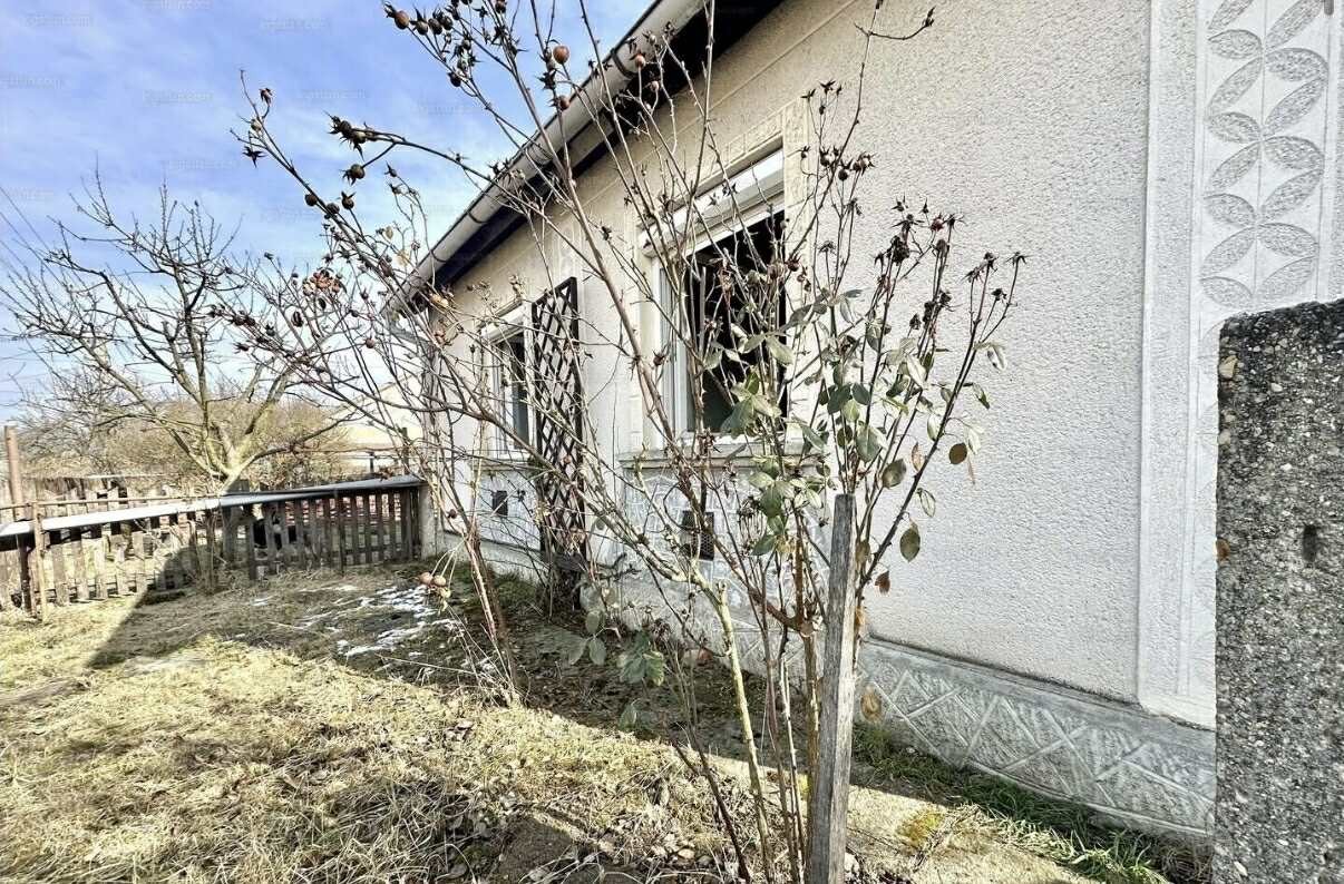 Eladó családi ház Felsőnyárádon