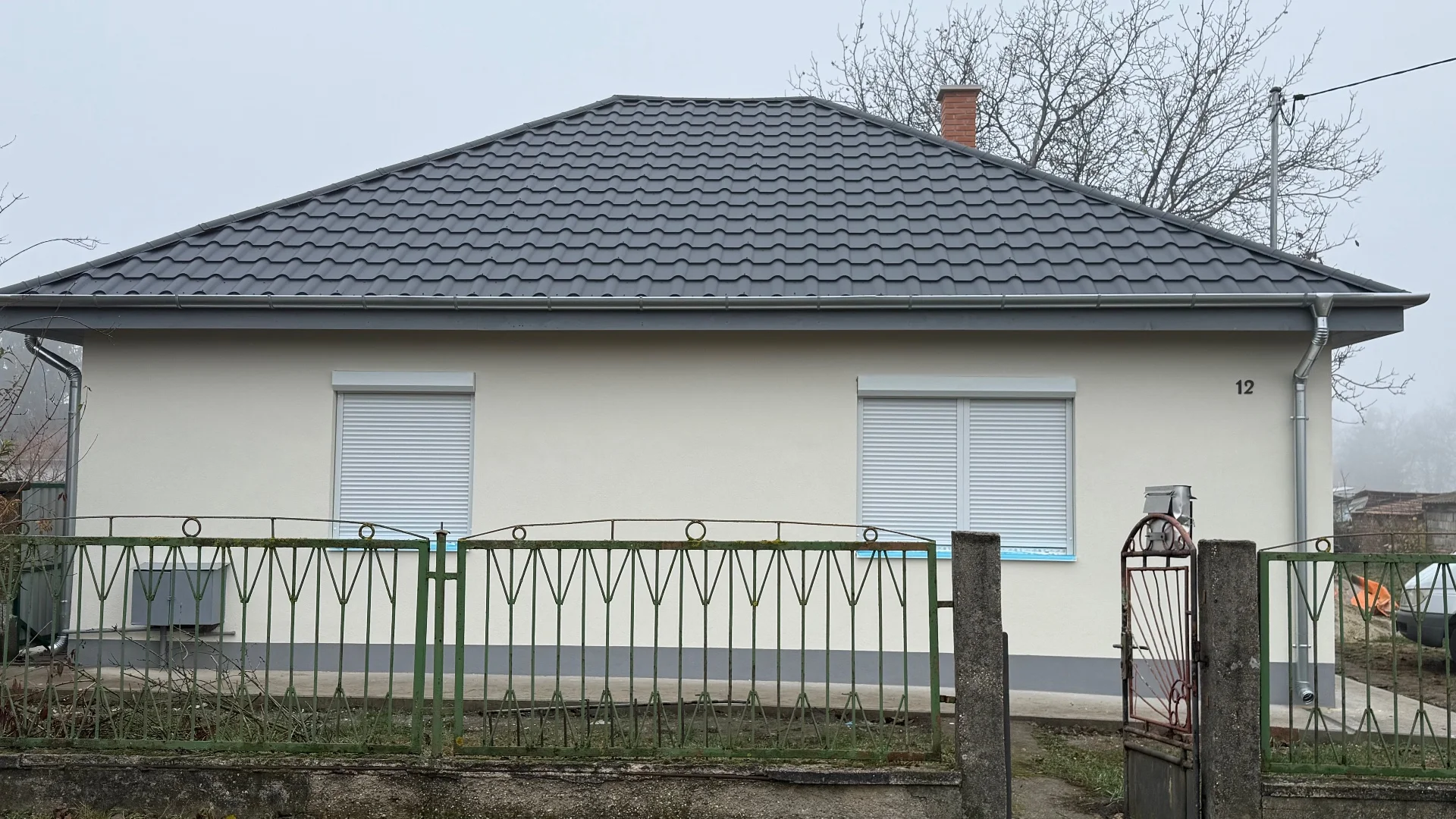 Felújított Családi Ház, Besnyő - Kép 2