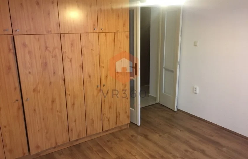 Eladó panellakás a Jurisics Miklós utcában - Kép 7