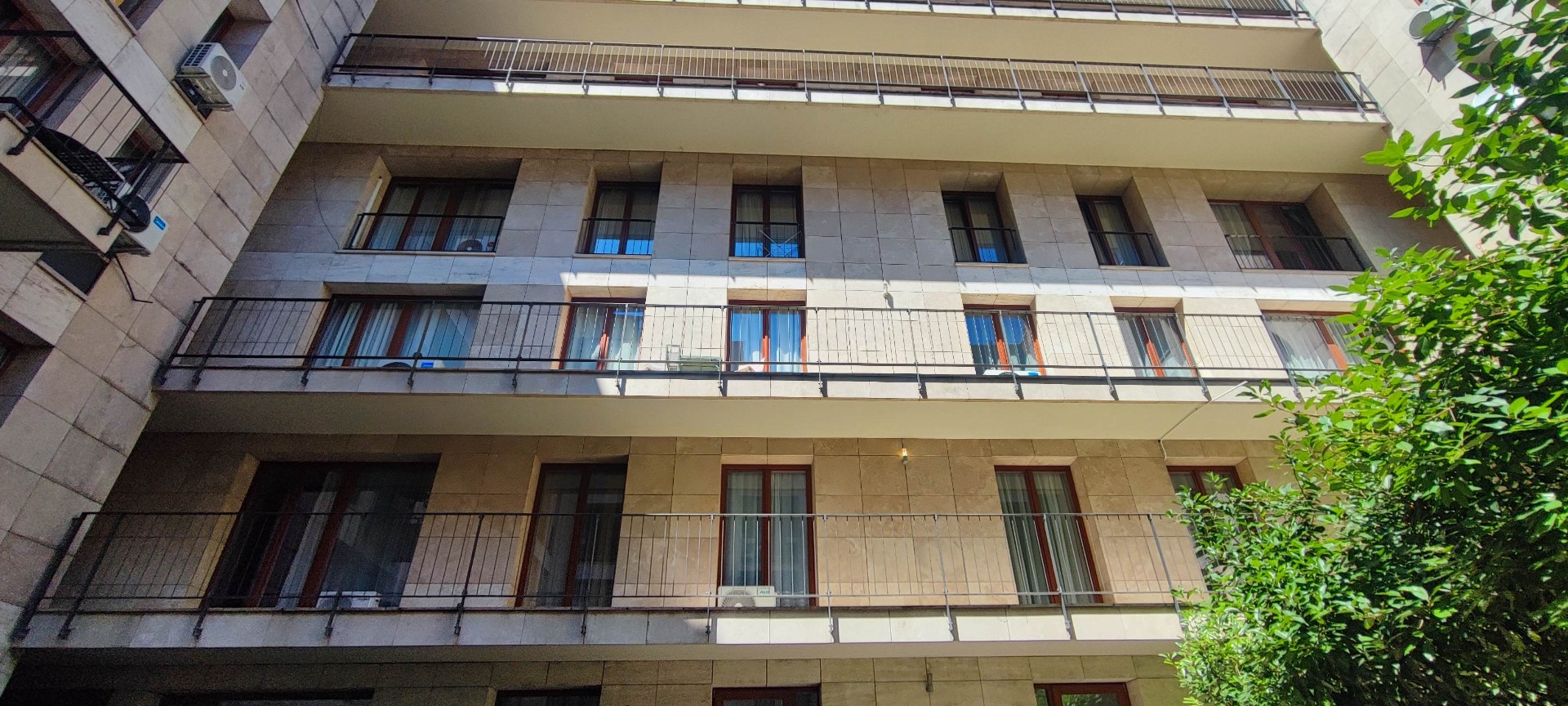 Budapest központjában Kiváló állapotú lakás azonnal beköltözhető vagy kiadható - Kép 11