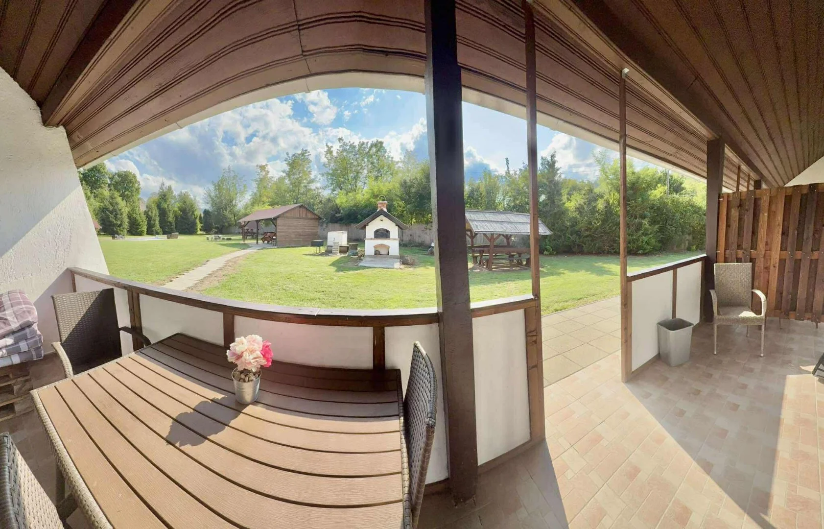 Eladó családi ház Dédestapolcsányon - Kép 13