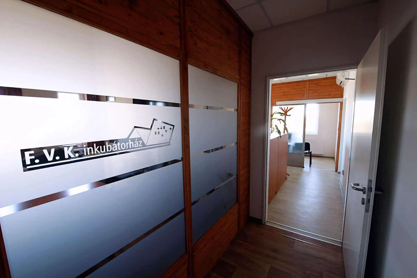 Eladó telephely ipari / raktár Felsőzsolcan - Kép 13