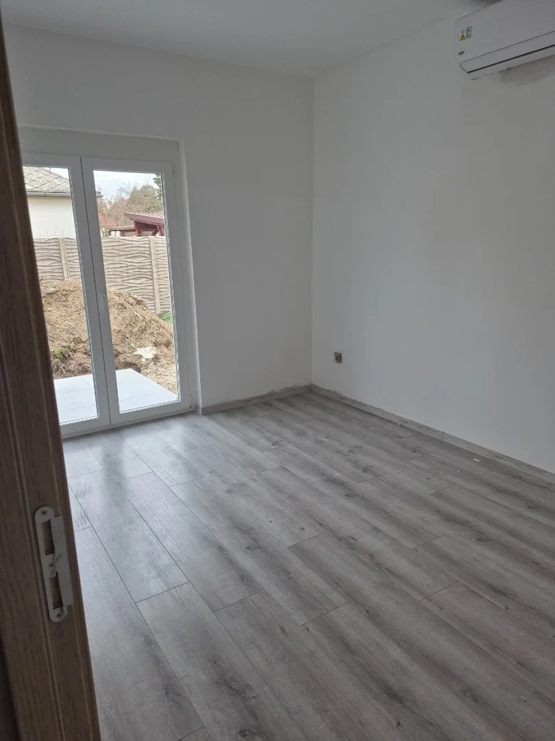 Eladó tégla lakás Balatonlellen - Kép 10