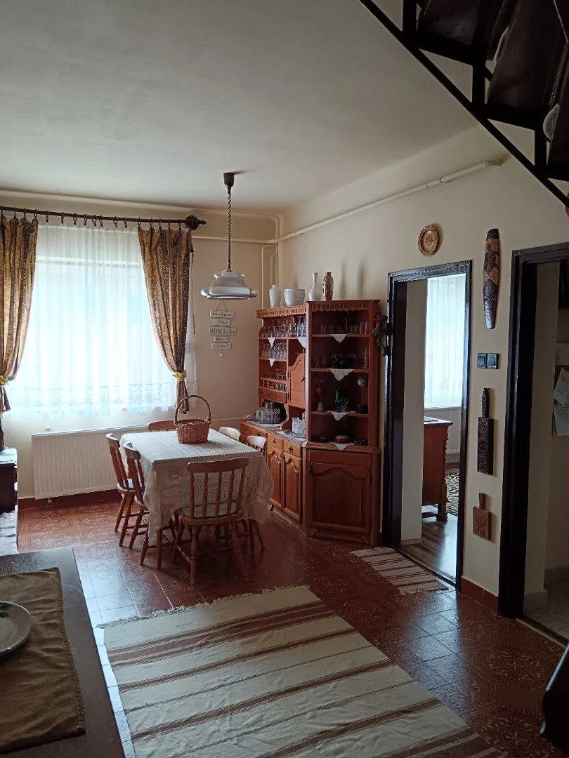 Családiház a Balaton közelében - Kép 12