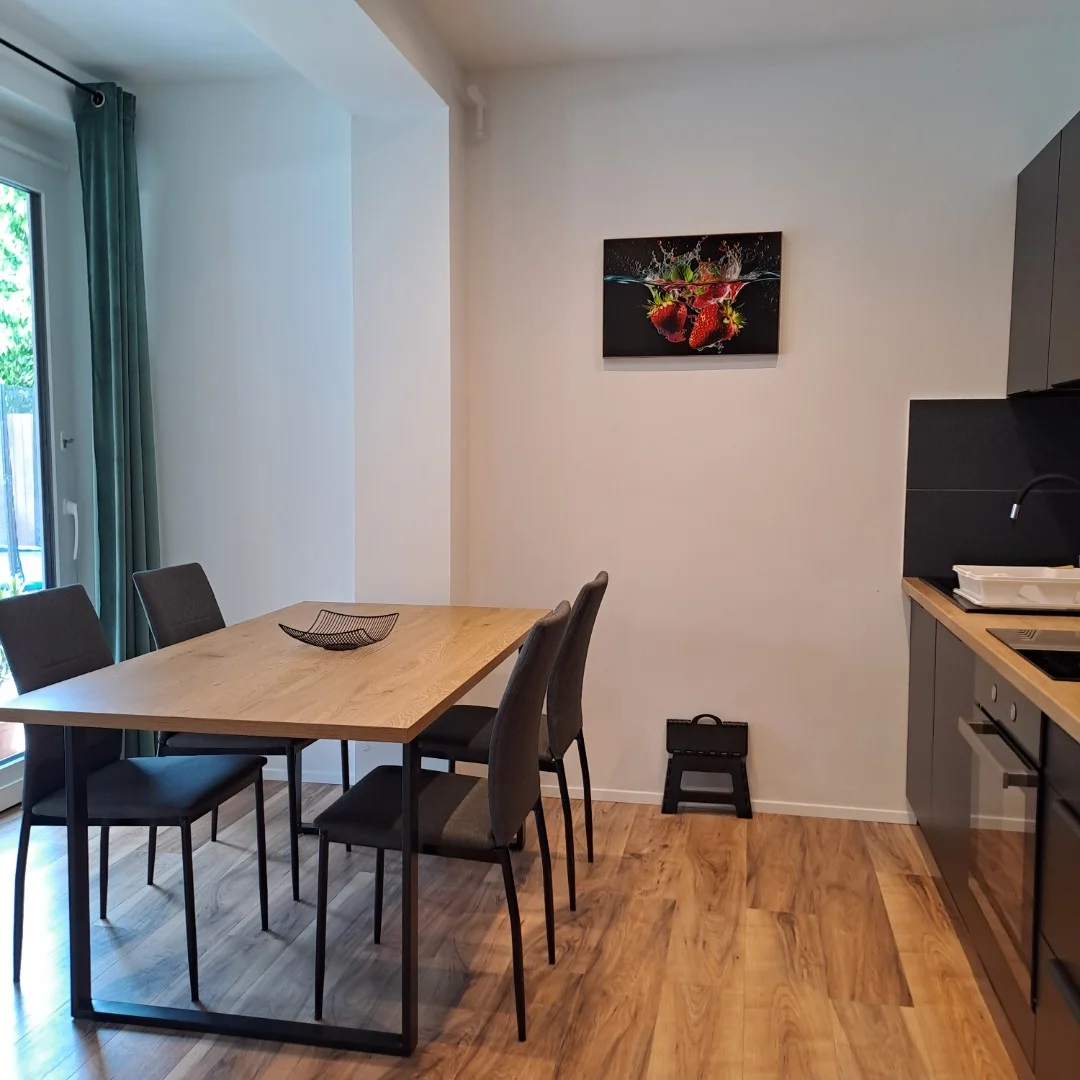 Part közeli házrész Balatonbogáron - Kép 2