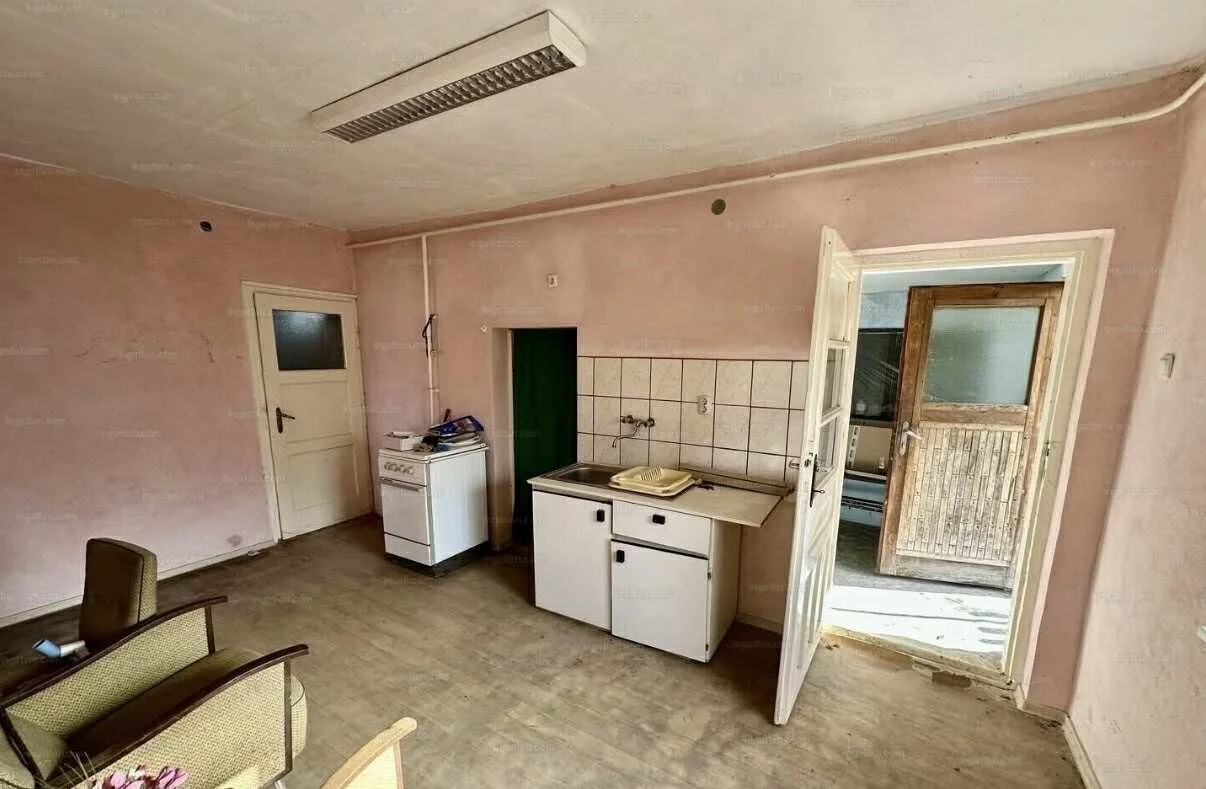 Eladó családi ház Felsőnyárádon - Kép 4