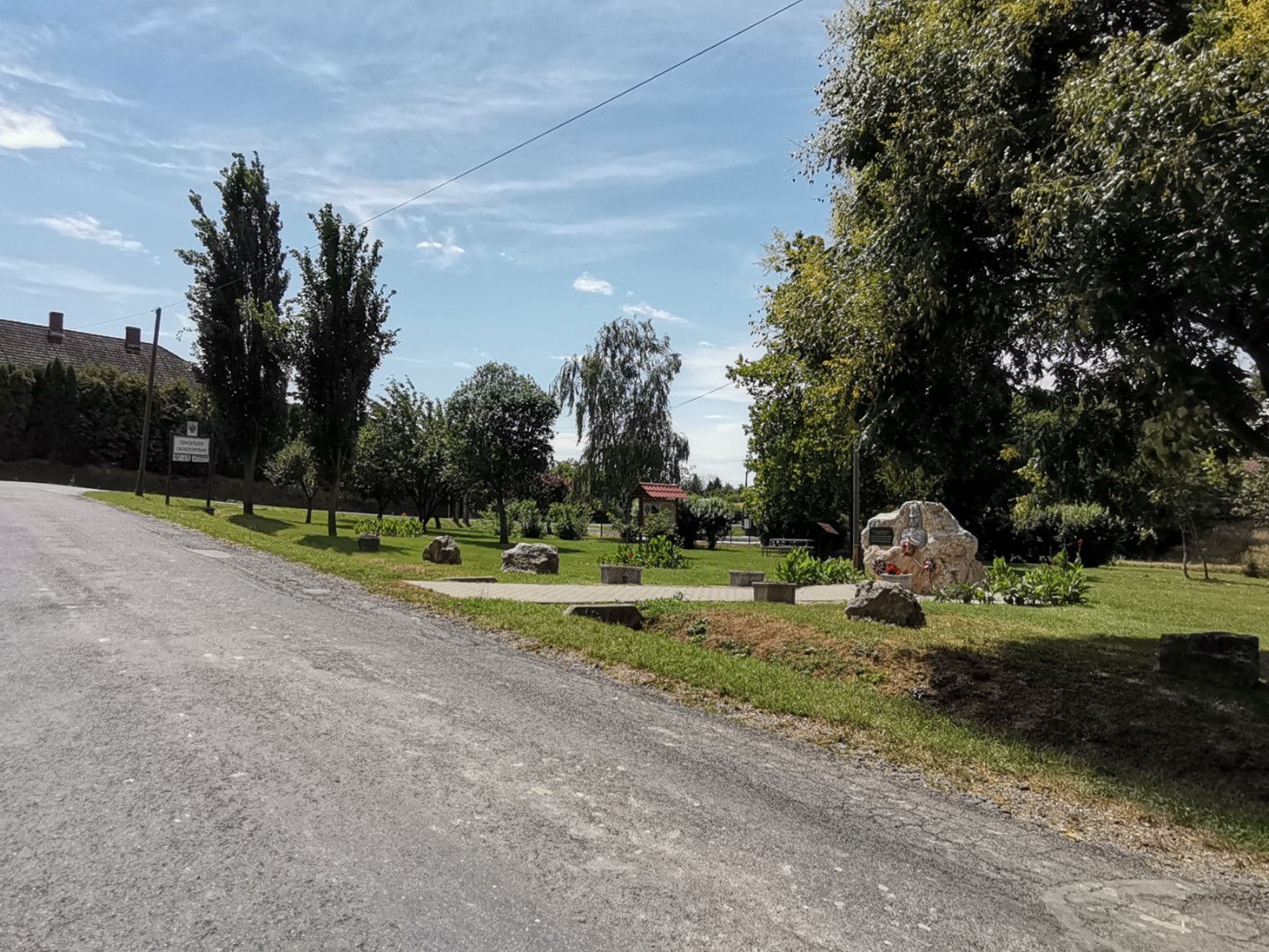 Eladó építési telek Orosztonyon