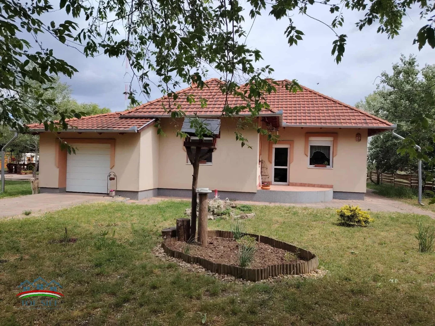 Családi birtok eladó Szolnokon (idn250906) - Kép 2