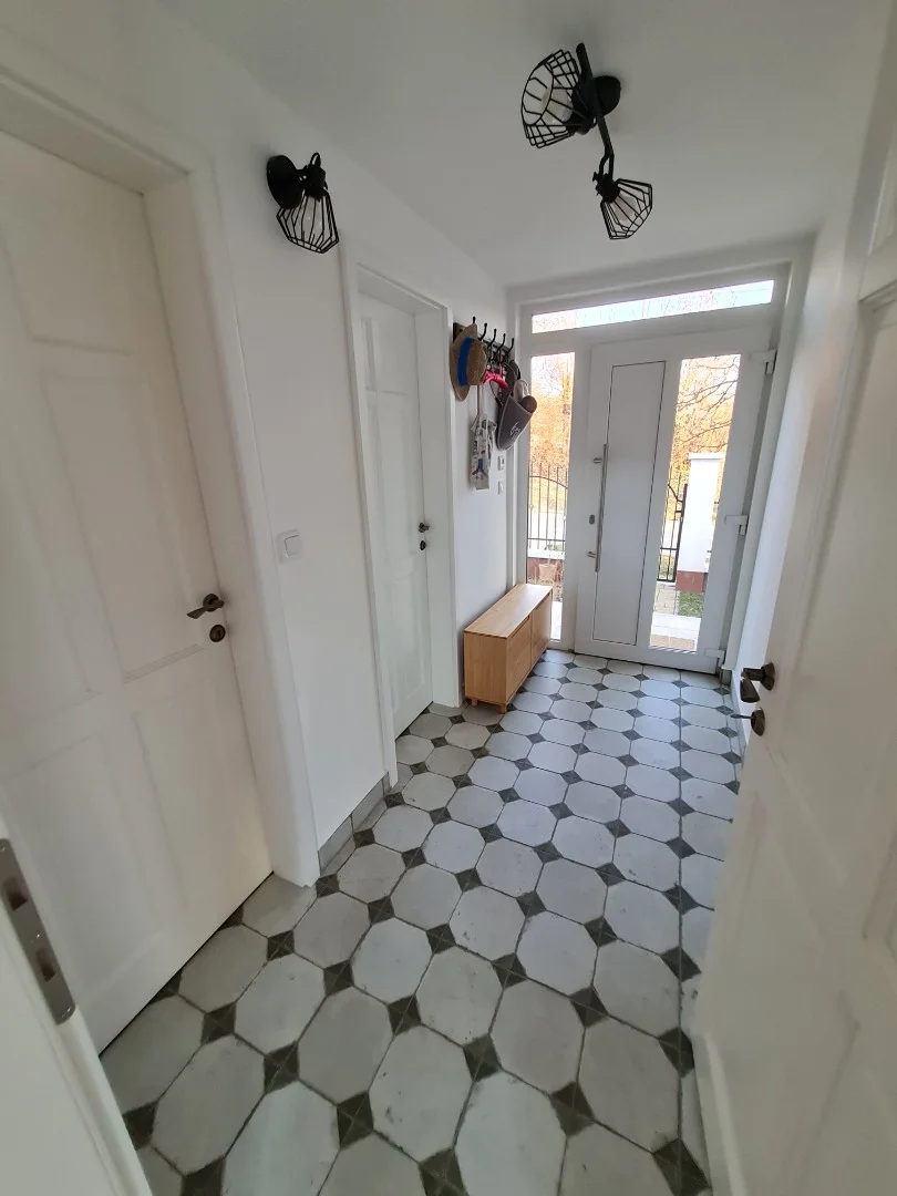 Balatonvilágos - Magaspart közelében azonnal költözhető családi ház eladó! - Kép 3