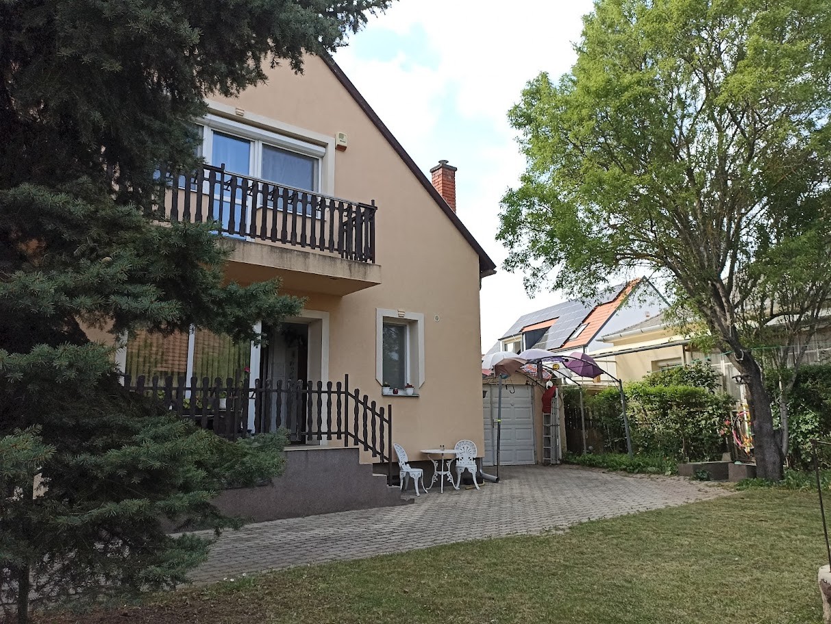 Veszprém Völgyhídnál családi ház - Kép 6