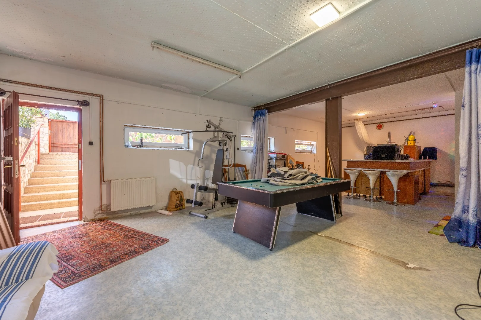 Kétgenerációs Családi Ház Halásztelek Szívében – Vállalkozásra is Ideális! - Kép 14