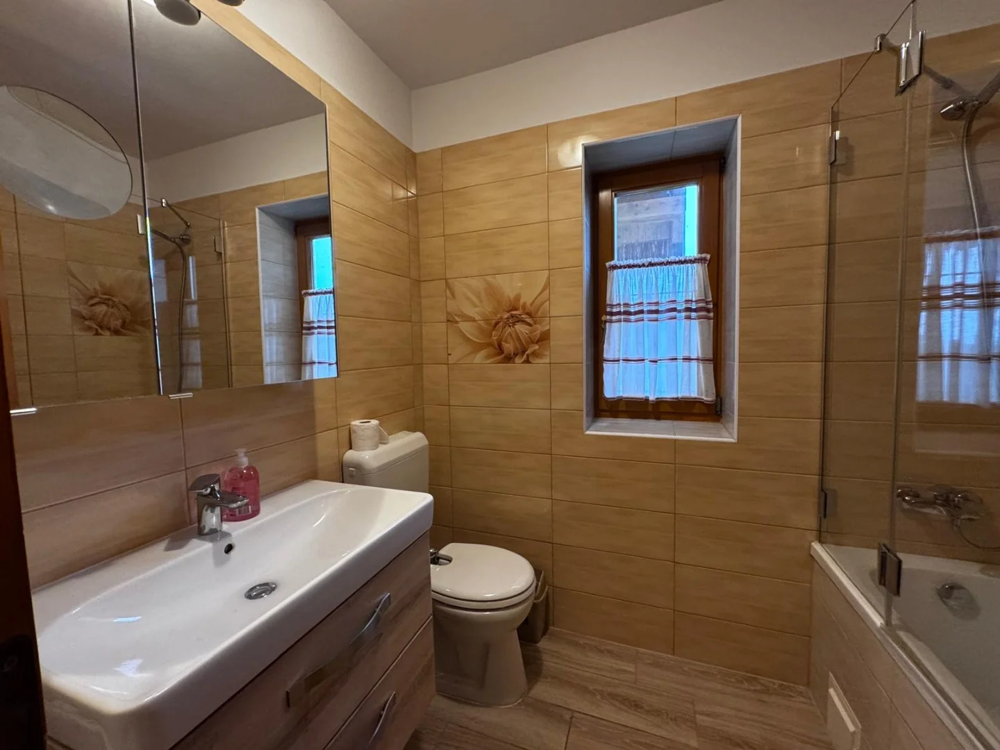 Eladó családi ház Cserszegtomajon - Kép 9