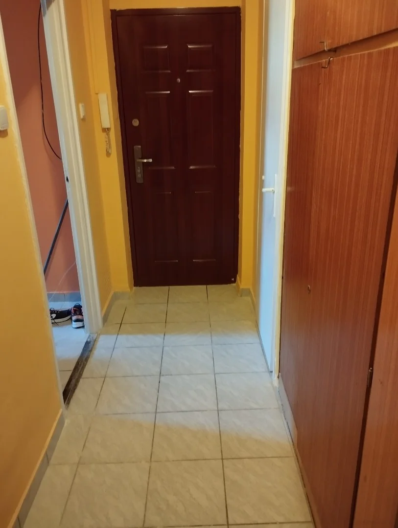 Eladó tégla lakás Székesfehérváron - Kép 3