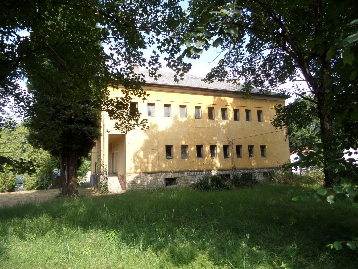 Darányban befektetésnek alkalmas volt TSZ irodaépület eladó - Kép 6