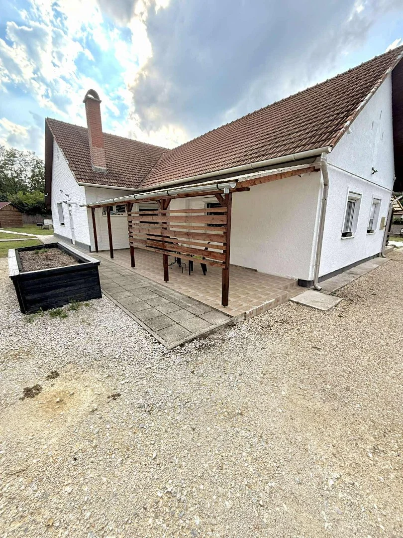 Eladó családi ház Dédestapolcsányon - Kép 18