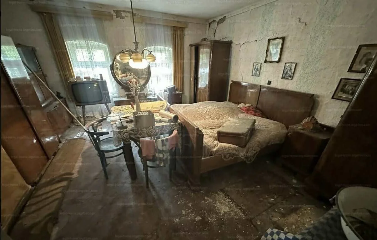 Eladó családi ház Parasznyan - Kép 6