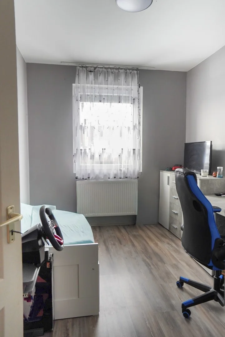 Eladó családi ház Szigetszentmiklóson - Kép 9