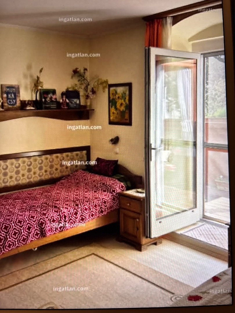 Eladó családi ház Móron - Kép 7