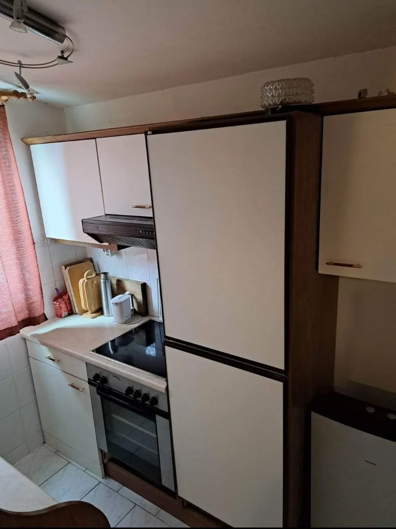 Eladó önálló nyaraló nyaraló / üdülő Oroszlányon - Kép 4