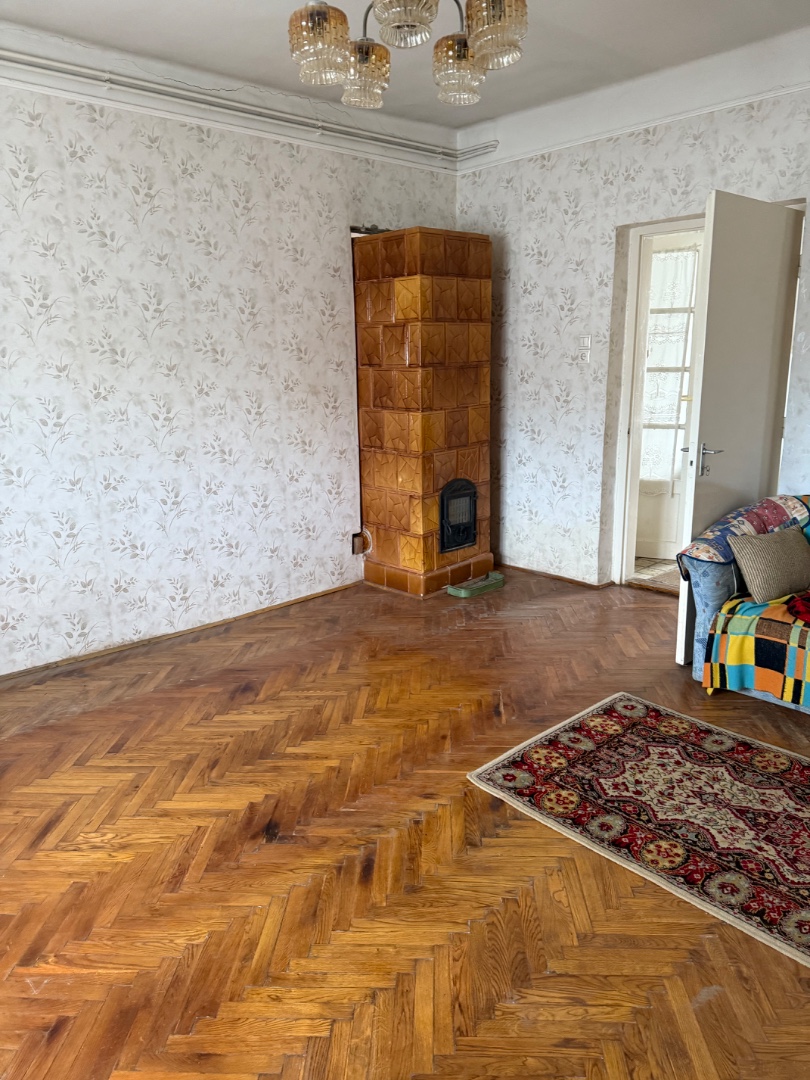 Eladó családi ház Székesfehérváron - Kép 4