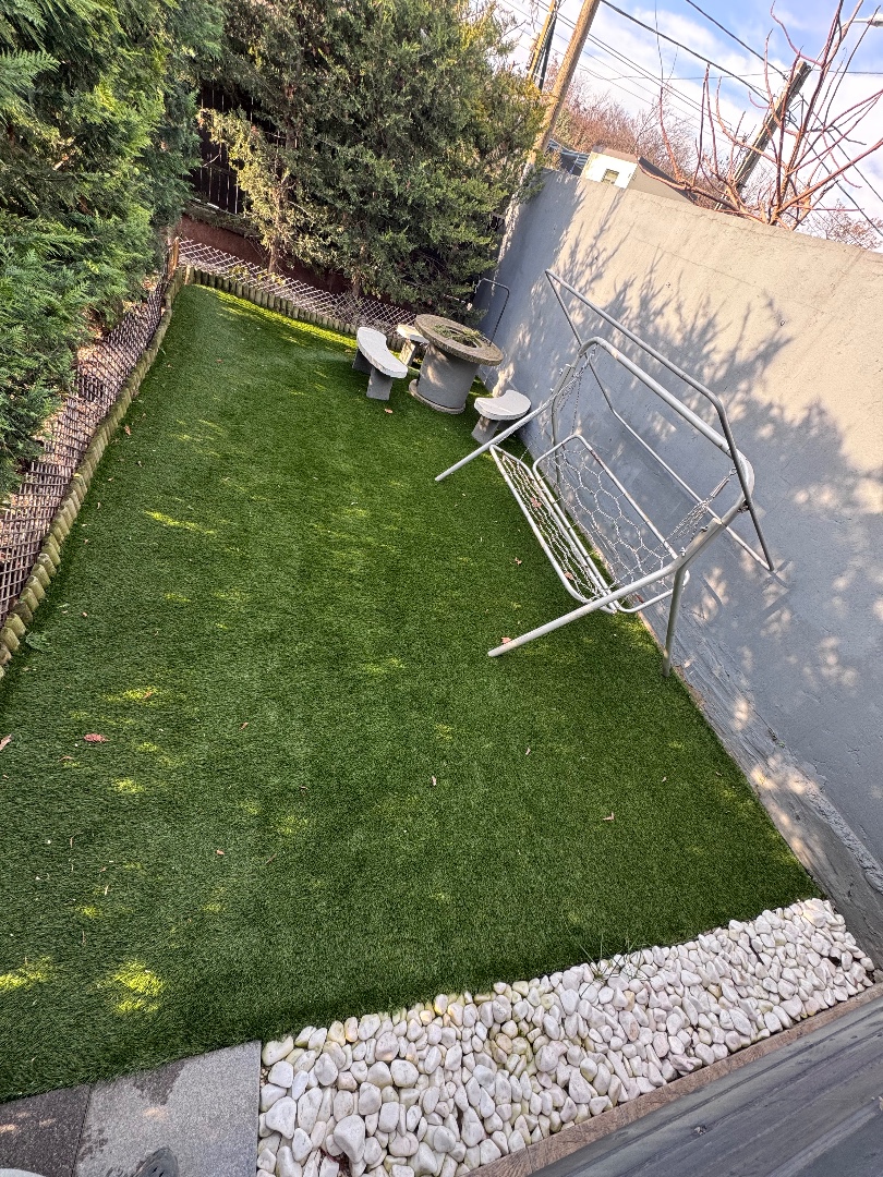 Eladó családi ház Budapest 22. ker.en - Kép 4