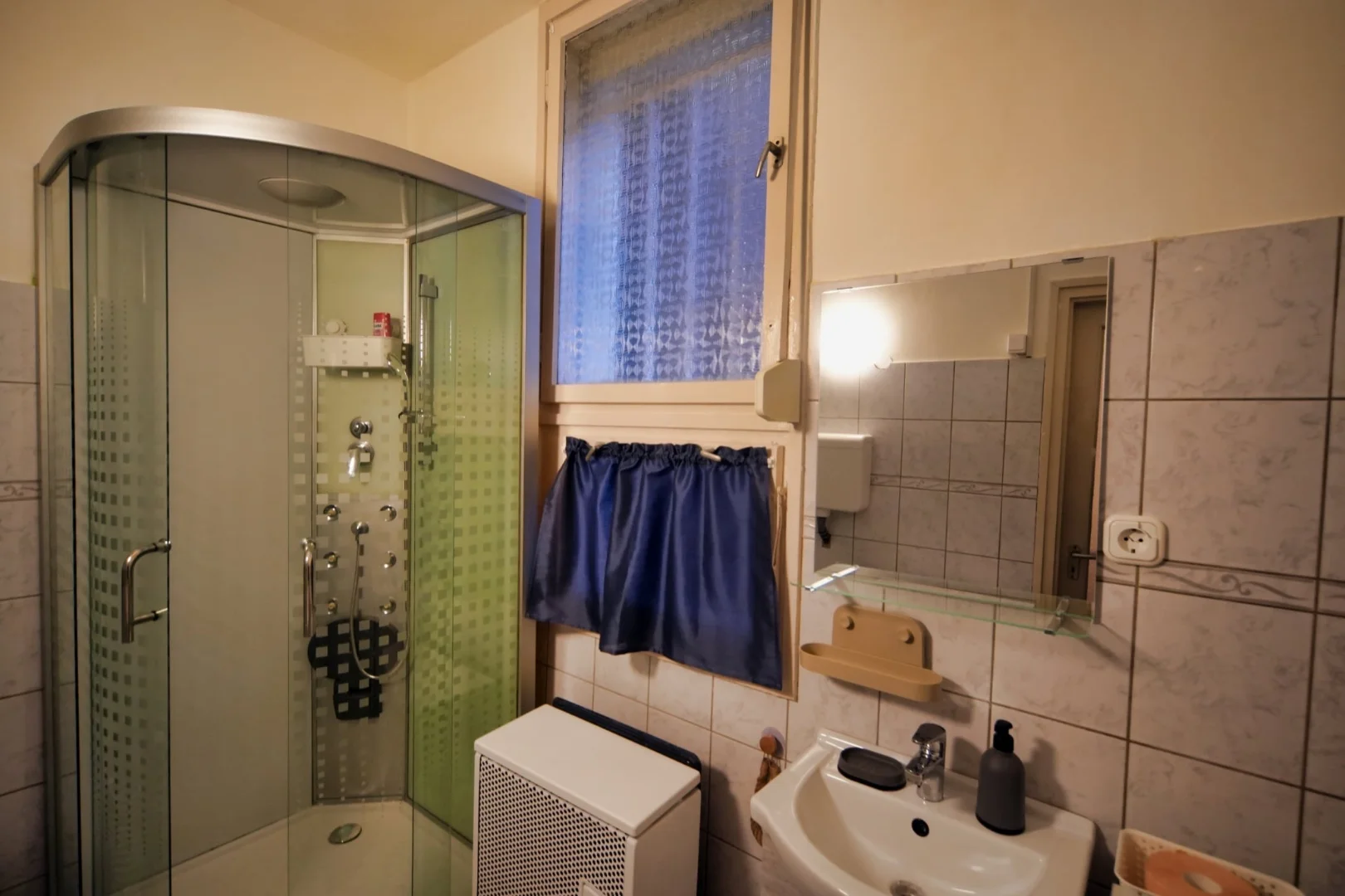 Kiadó tégla lakás Budapest 16. ker.en - Kép 6