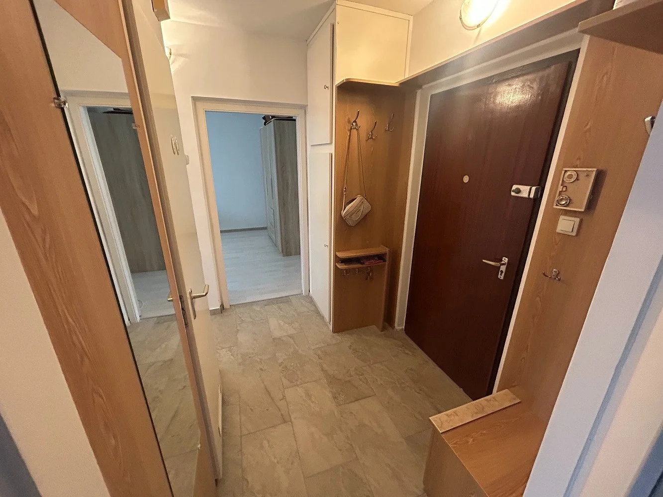 Eladó panel lakás Debrecenben - Kép 12